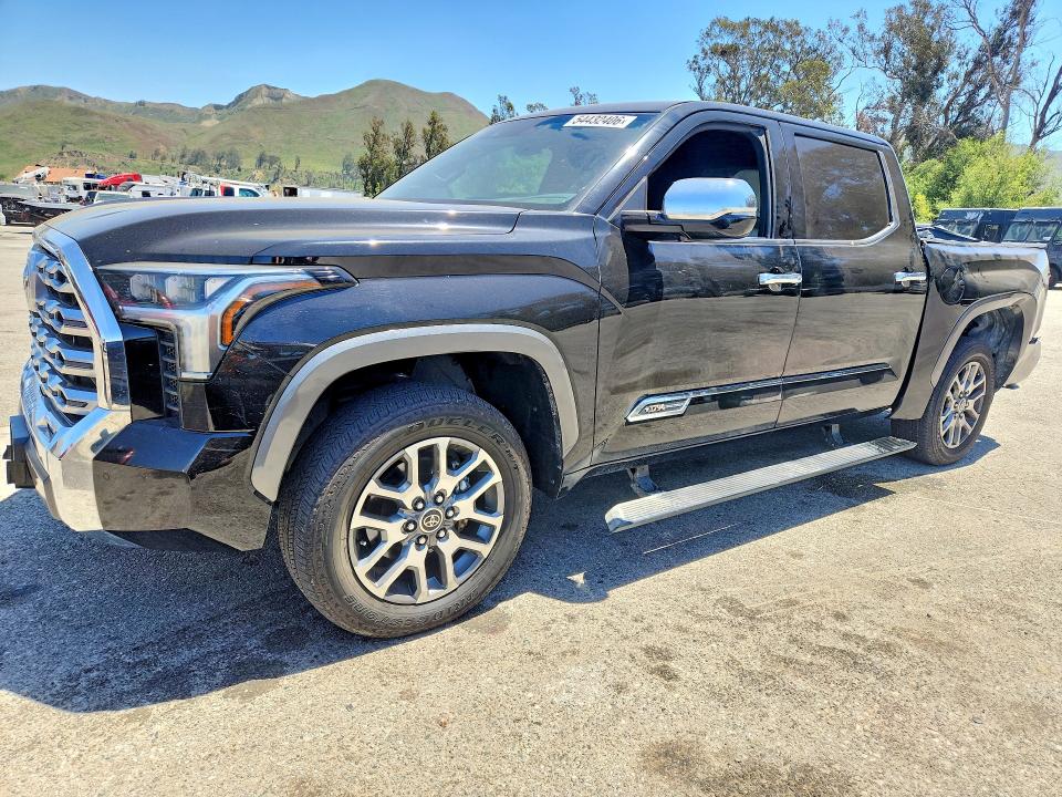 Продажа на аукционе авто 2022 Toyota Tundra, vin: 5TFMA5DB8NX016100, номер лота: 54432406