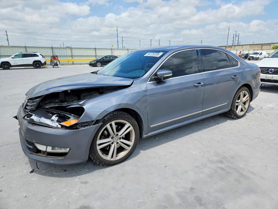 54126336 :رقم المزاد ، 1VWCN7A39EC068588 vin ، 2014 Volkswagen Passat مزاد بيع