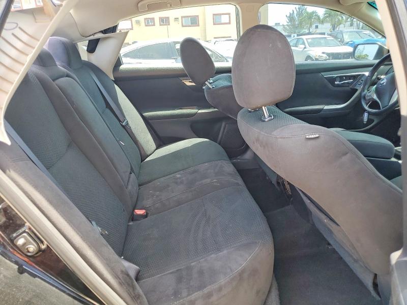 2014 Nissan Altima მანქანა იყიდება აუქციონზე, vin: 1N4AL3APXEC161184, აუქციონის ნომერი: 52643786