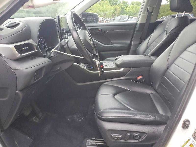 Продажа на аукционе авто 2021 Toyota Highlander, vin: 5TDGZRBH9MS119826, номер лота: 52562286