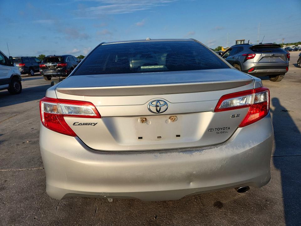 54032556 :رقم المزاد ، 4T1BF1FK9CU103514 vin ، 2012 Toyota Camry مزاد بيع