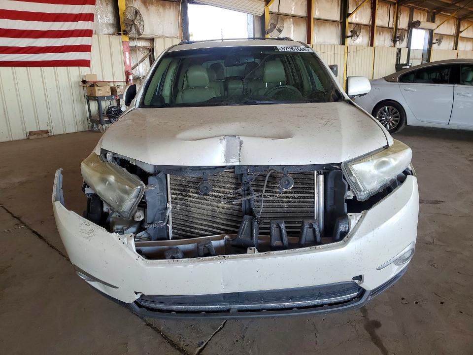 52961606 :رقم المزاد ، 5TDDK3EH9DS187771 vin ، 2013 Toyota Highlander مزاد بيع