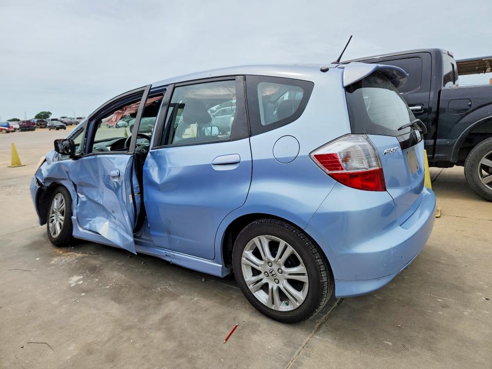 52507776 :رقم المزاد ، JHMGE8H48AC037723 vin ، 2010 Honda Fit مزاد بيع