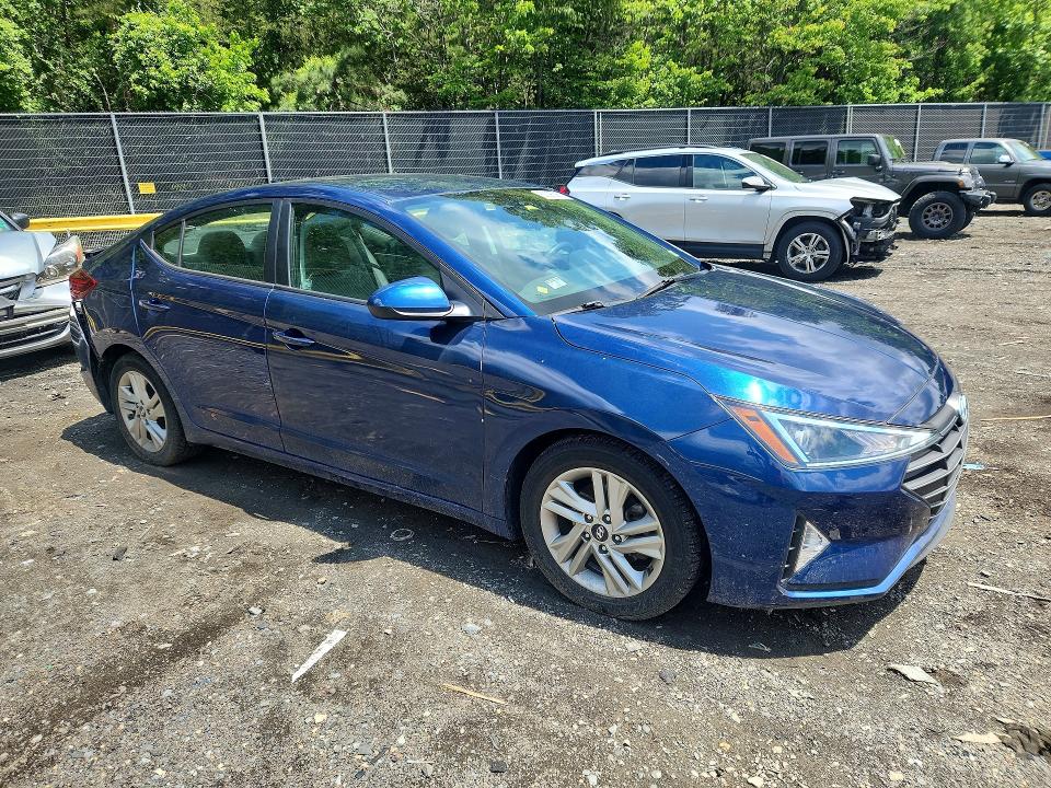 2020 Hyundai Elantra მანქანა იყიდება აუქციონზე, vin: 5NPD84LF9LH545767, აუქციონის ნომერი: 53095066