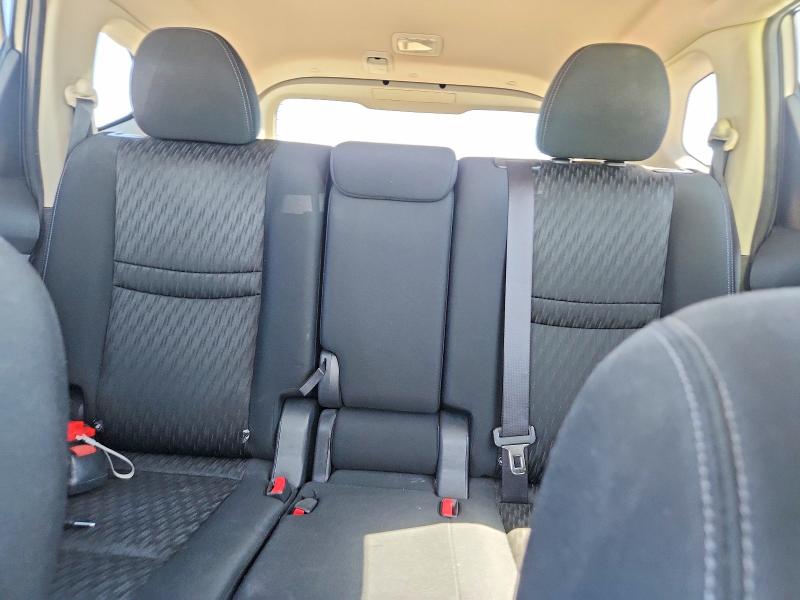53949186 :رقم المزاد ، KNMAT2MV1HP616614 vin ، 2017 Nissan Rogue مزاد بيع