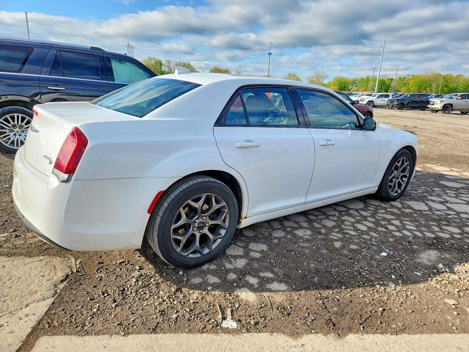 Продажа на аукционе авто 2017 Chrysler 300, vin: 2C3CCAGG0HH647975, номер лота: 53241486