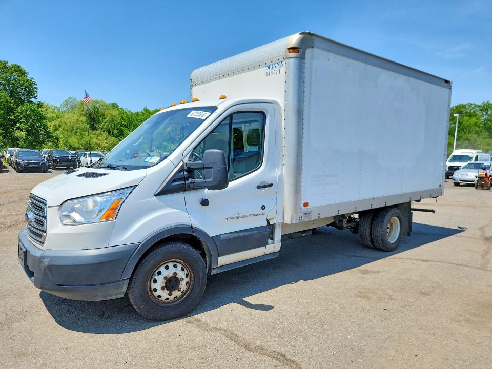 53755876 :رقم المزاد ، 1FDBF8PM2HKA85112 vin ، 2017 Ford Transit مزاد بيع
