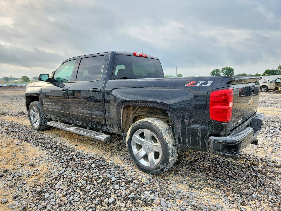 Продажа на аукционе авто 2018 Chevrolet Silverado, vin: 3GCUKREC8JG253812, номер лота: 52961126