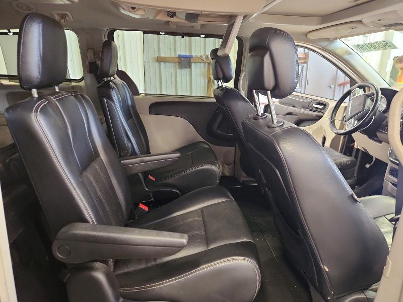 54838416 :رقم المزاد ، 2C4RC1CG6CR411684 vin ، 2012 Chrysler Town & Country مزاد بيع