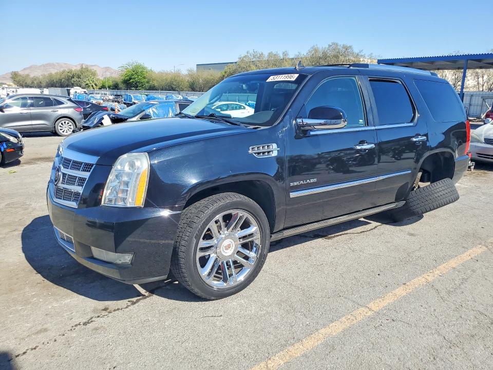 53111996 :رقم المزاد ، 1GYS4DEF6DR152250 vin ، 2013 Cadillac Escalade مزاد بيع