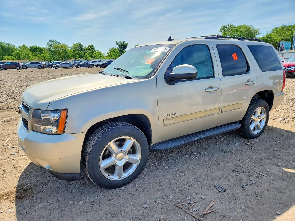 Auction sale of the 2014 Chevrolet Tahoe, vin: 1GNSKBE07ER111744, lot number: 54904836