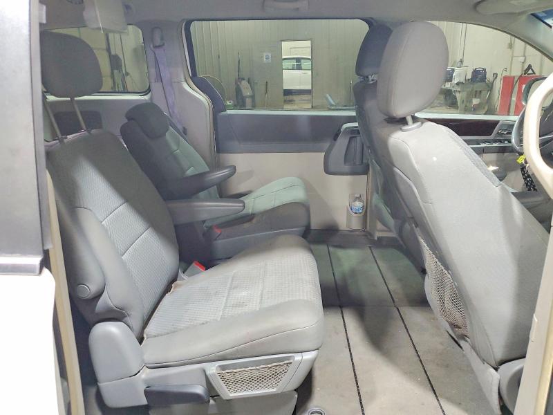 52154396 :رقم المزاد ، 2A4RR5D16AR243469 vin ، 2010 Chrysler Town & Country مزاد بيع