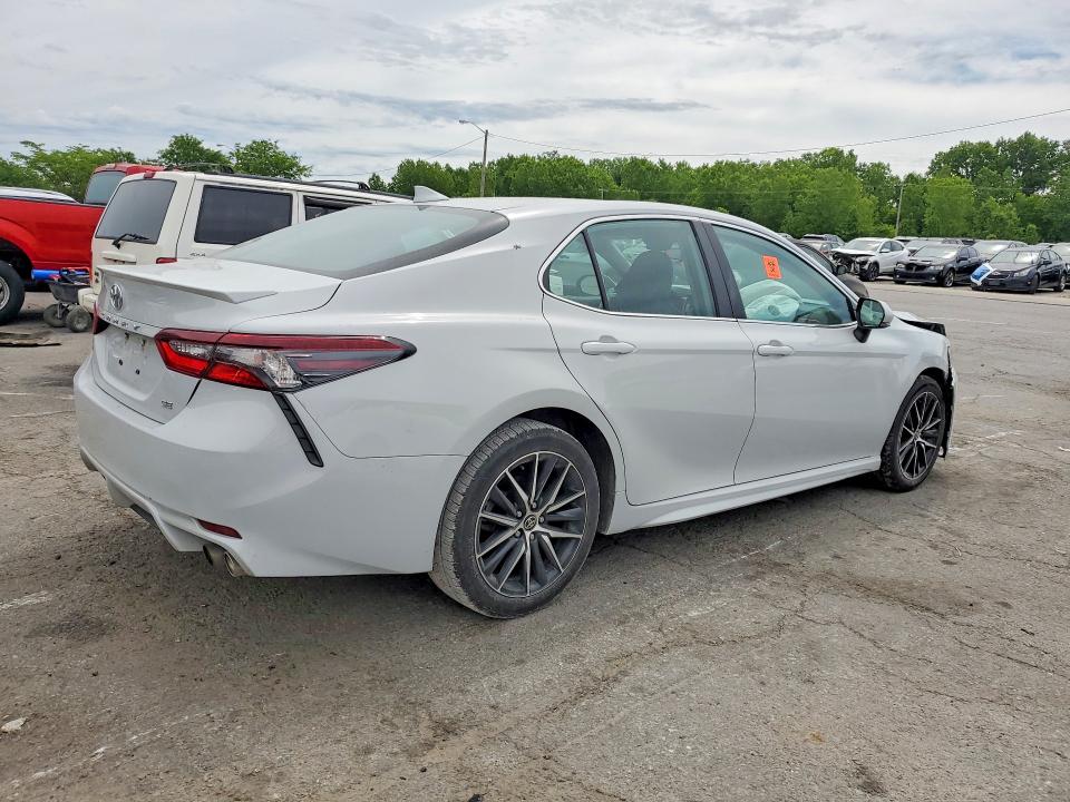 53943536 :رقم المزاد ، 4T1G11AK9RU247083 vin ، 2024 Toyota Camry مزاد بيع