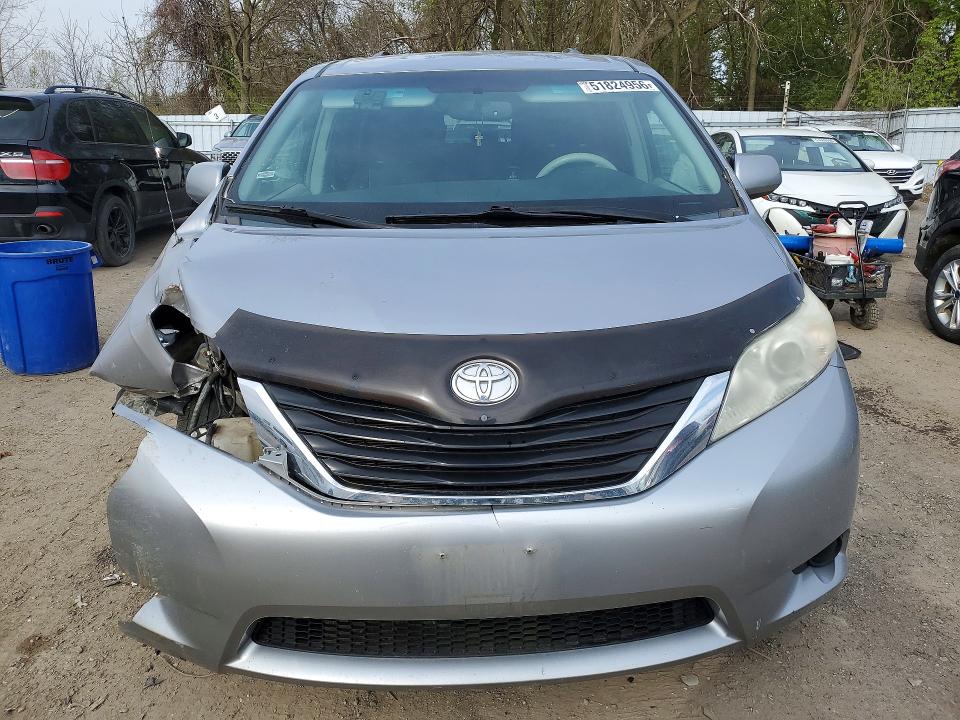 Продажа на аукционе авто 2011 Toyota Sienna, vin: 5TDKK3DC2BS030528, номер лота: 51824956