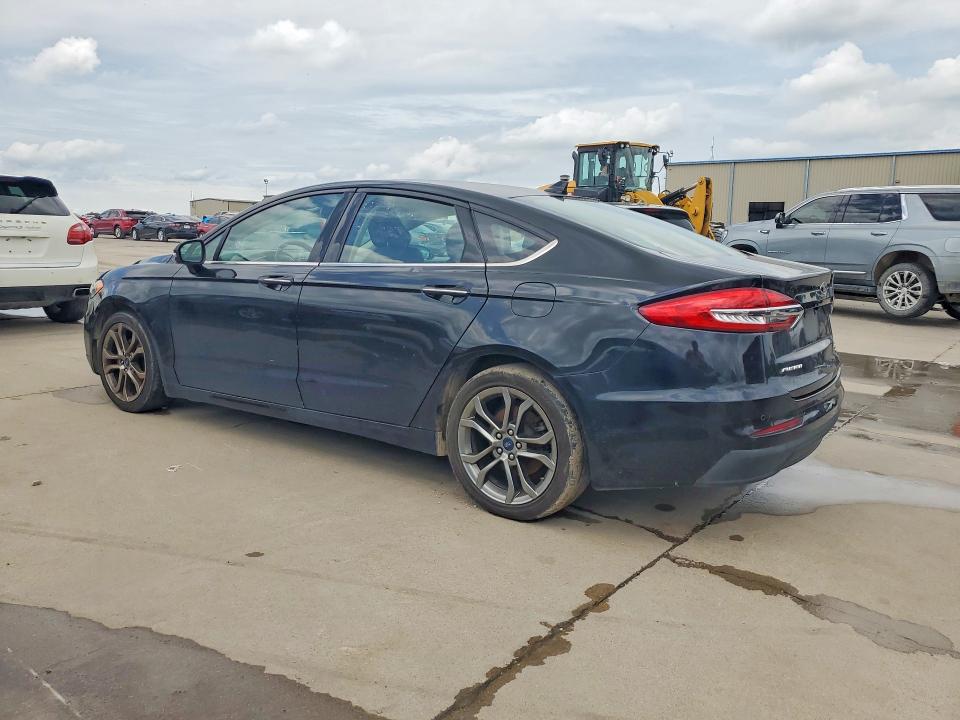 2020 Ford Fusion მანქანა იყიდება აუქციონზე, vin: 3FA6P0CD1LR130688, აუქციონის ნომერი: 54896966