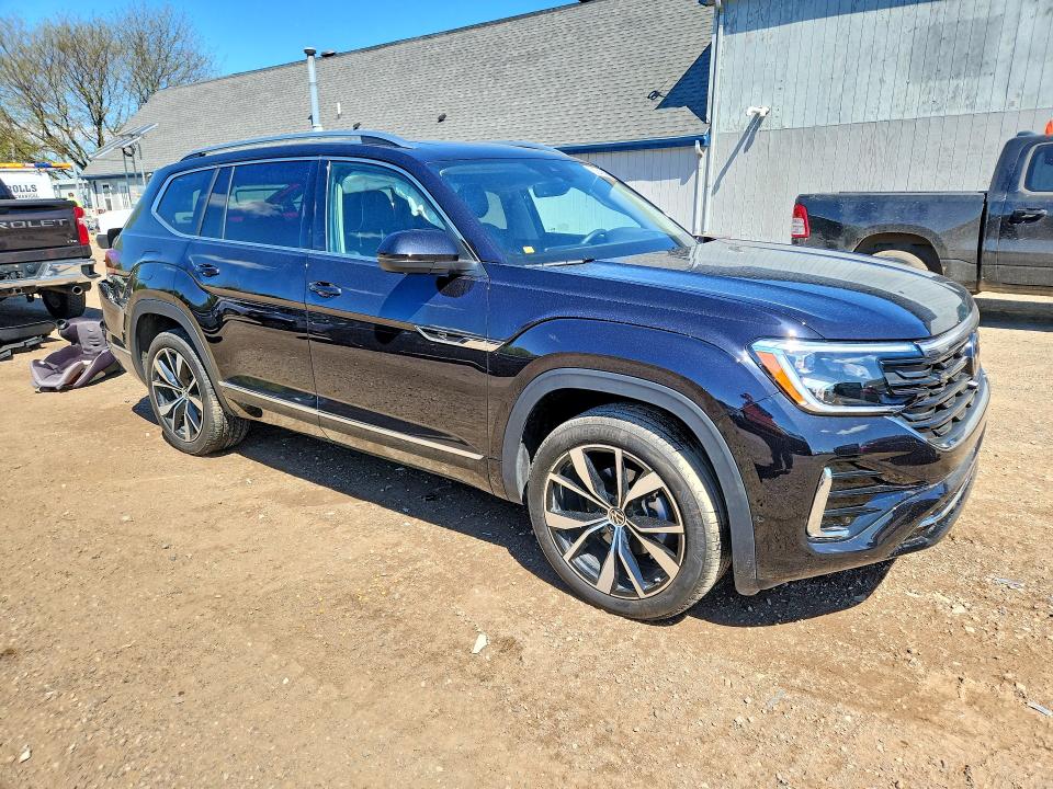 53542806 :رقم المزاد ، 1V2FR2CA3SC506499 vin ، 2025 Volkswagen Atlas مزاد بيع