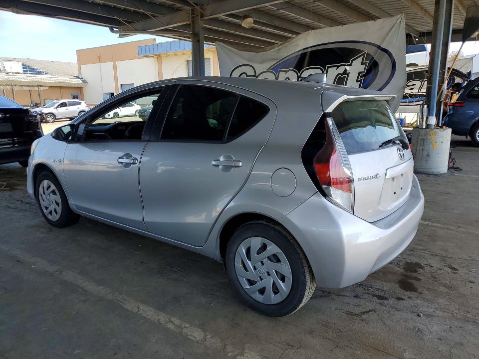 Продажа на аукционе авто 2016 Toyota Prius C, vin: JTDKDTB35G1116787, номер лота: 53261816