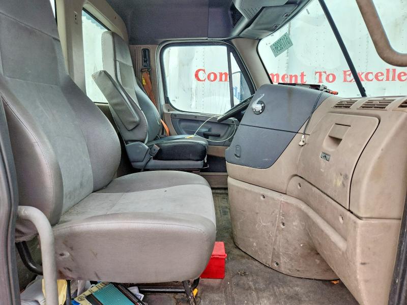 2019 Freightliner Cascadia 113 მანქანა იყიდება აუქციონზე, vin: 3AKJGBDV5KSKD0208, აუქციონის ნომერი: 51179296