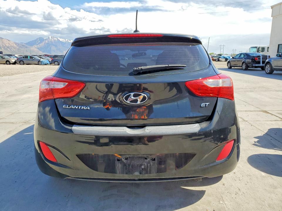 2016 Hyundai Elantra Gt მანქანა იყიდება აუქციონზე, vin: KMHD35LHXGU335871, აუქციონის ნომერი: 51036176