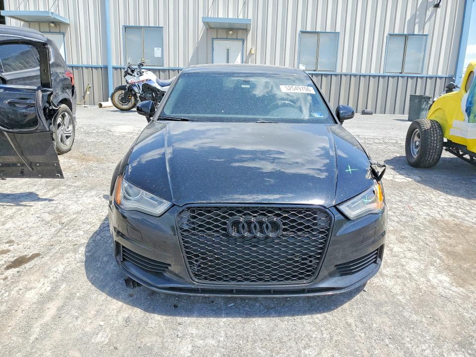 Продажа на аукционе авто 2015 Audi A3, vin: WAUACGFFXF1011149, номер лота: 52549706