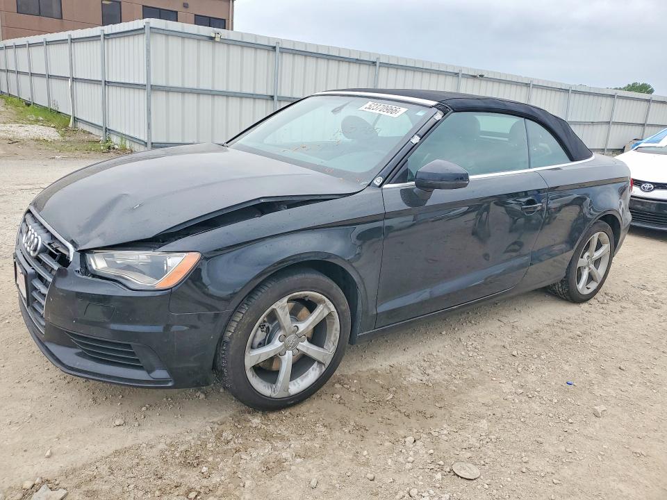 52370966 :رقم المزاد ، WAU7FLFFXF1039589 vin ، 2015 Audi A3 مزاد بيع