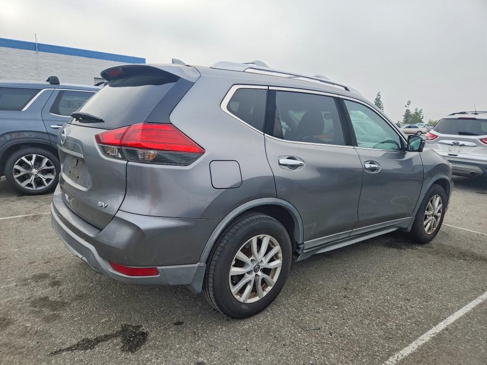52897066 :رقم المزاد ، KNMAT2MT1HP535918 vin ، 2017 Nissan Rogue مزاد بيع