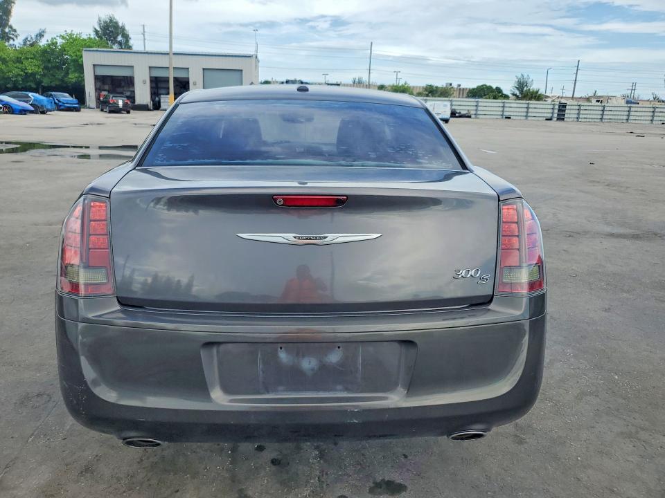 2014 Chrysler 300 მანქანა იყიდება აუქციონზე, vin: 2C3CCABG4EH328386, აუქციონის ნომერი: 55613746
