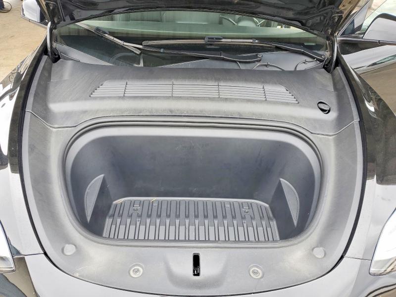 Продажа на аукционе авто 2024 Tesla Model Y, vin: 7SAYGAEE4RF011402, номер лота: 52576046