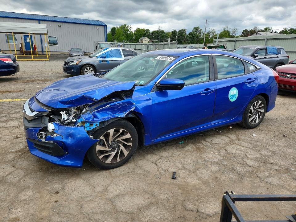 54008016 :رقم المزاد ، 2HGFC2F77JH565121 vin ، 2018 Honda Civic مزاد بيع
