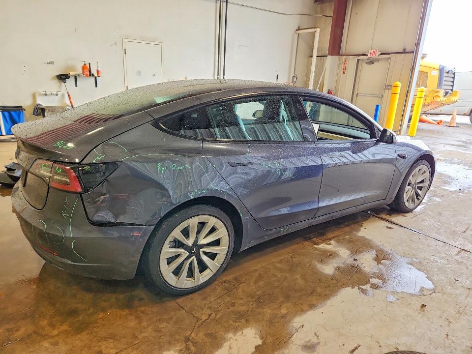 2022 Tesla Model 3 მანქანა იყიდება აუქციონზე, vin: 5YJ3E1EA5NF372111, აუქციონის ნომერი: 53767516