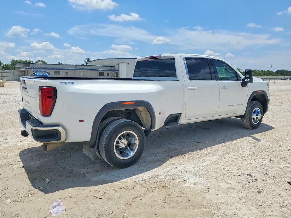 53519316 :رقم المزاد ، 1GT49TEY8RF134188 vin ، 2024 Gmc Sierra مزاد بيع