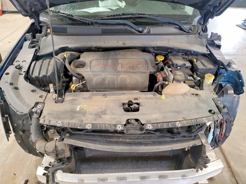 54781176 :رقم المزاد ، 3C4NJDBBXHT688726 vin ، 2017 Jeep Compass مزاد بيع