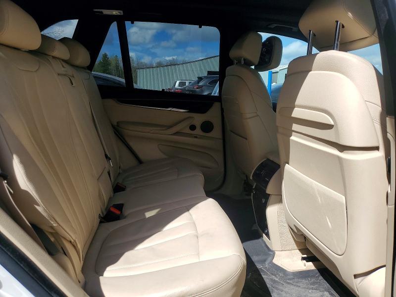 51451496 :رقم المزاد ، 5UXKR0C58G0P28843 vin ، 2016 Bmw X5 مزاد بيع