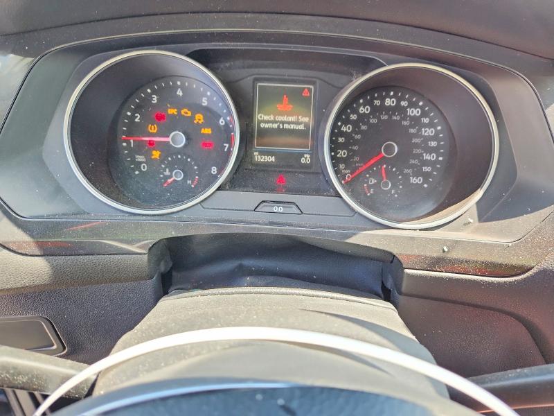 Продажа на аукционе авто 2018 Volkswagen Tiguan, vin: 3VV0B7AX8JM088102, номер лота: 54914856