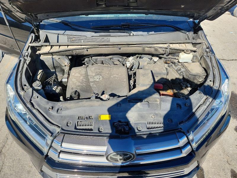 2019 Toyota Highlander მანქანა იყიდება აუქციონზე, vin: 5TDDZRFH0KS968429, აუქციონის ნომერი: 53375776