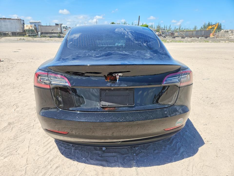 54315096 :رقم المزاد ، 5YJ3E1EA3KF296786 vin ، 2019 Tesla Model 3 مزاد بيع