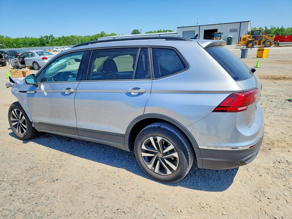 Продажа на аукционе авто 2024 Volkswagen Tiguan, vin: 3VVRB7AX9RM232534, номер лота: 53897126