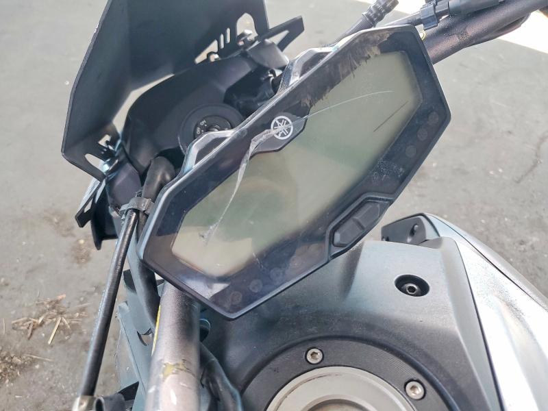 52873846 :رقم المزاد ، JYARM27Y0LA001646 vin ، 2020 Yamaha Mt07 مزاد بيع