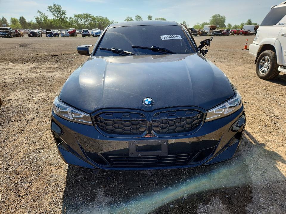 55183346 :رقم المزاد ، 3MW89FF01R8E17386 vin ، 2024 Bmw 330xi مزاد بيع