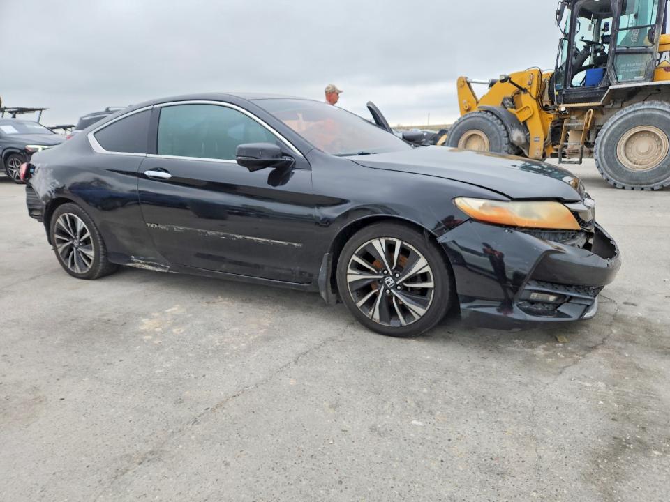 Продаж на аукціоні авто 2016 Honda Accord, vin: 1HGCT2B84GA001032, номер лоту: 52125426