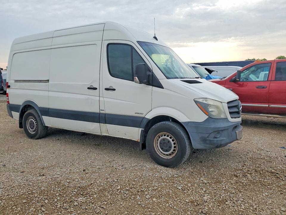Aukcja sprzedaży 2014 Mercedes-benz 2500 Crew, vin: WD3PE7CC1E5855762, numer aukcji: 53576106
