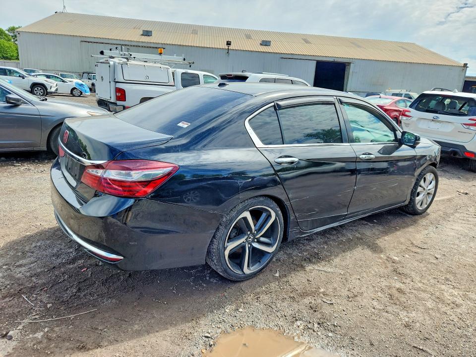 Продажа на аукционе авто 2017 Honda Accord, vin: 1HGCR2F89HA203844, номер лота: 55006336