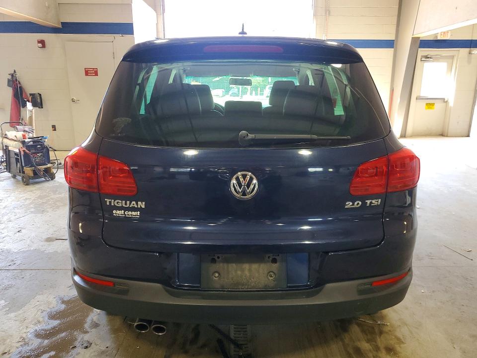 53551506 :رقم المزاد ، WVGAV7AX2CW557256 vin ، 2012 Volkswagen Tiguan مزاد بيع