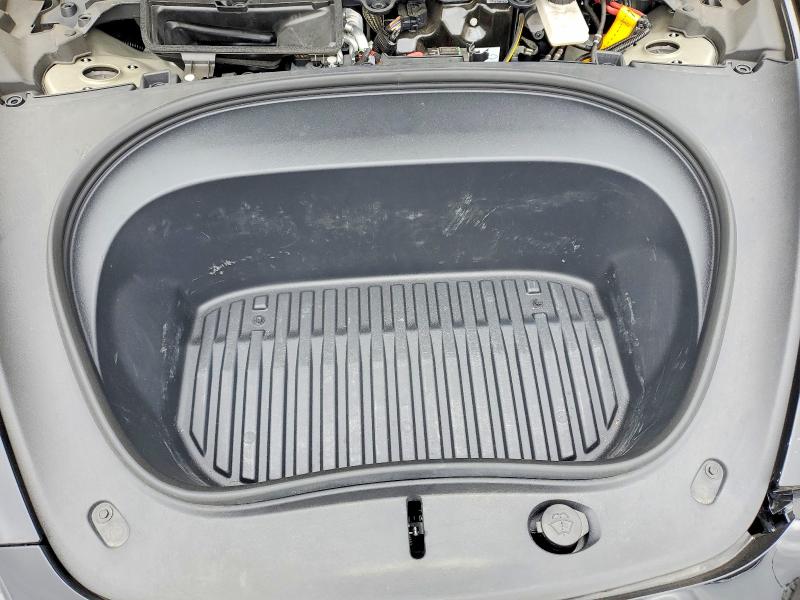 52561206 :رقم المزاد ، 5YJ3E1EA5RF829909 vin ، 2024 Tesla Model 3 مزاد بيع