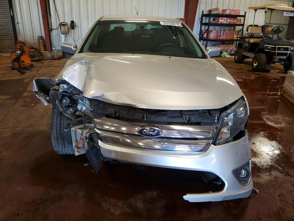55338216 :رقم المزاد ، 3FADP0L34CR351054 vin ، 2012 Ford Fusion مزاد بيع