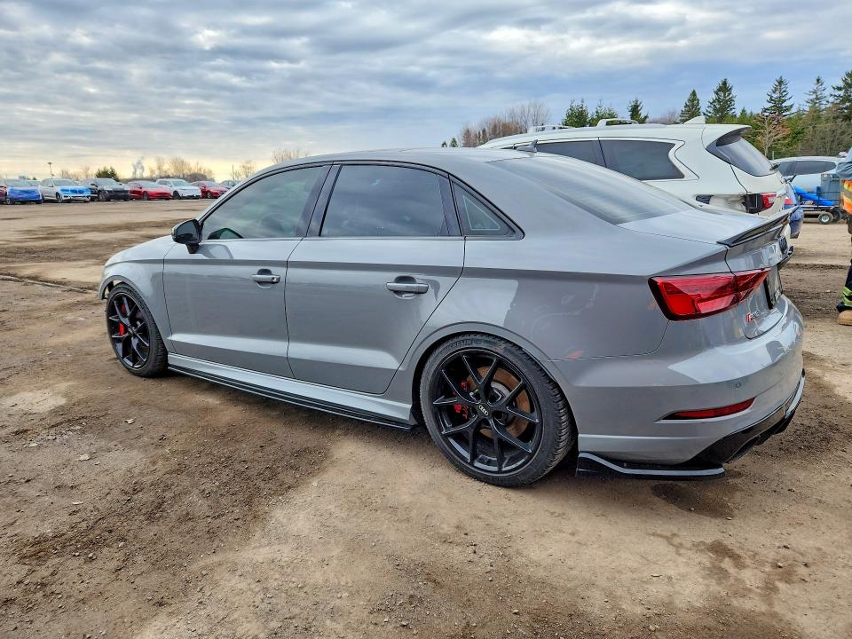 50107336 :رقم المزاد ، WUABWGFF3J1900014 vin ، 2018 Audi Rs3 مزاد بيع