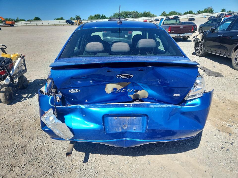 53758196 :رقم المزاد ، 1FAHP3FN0AW224389 vin ، 2010 Ford Focus مزاد بيع