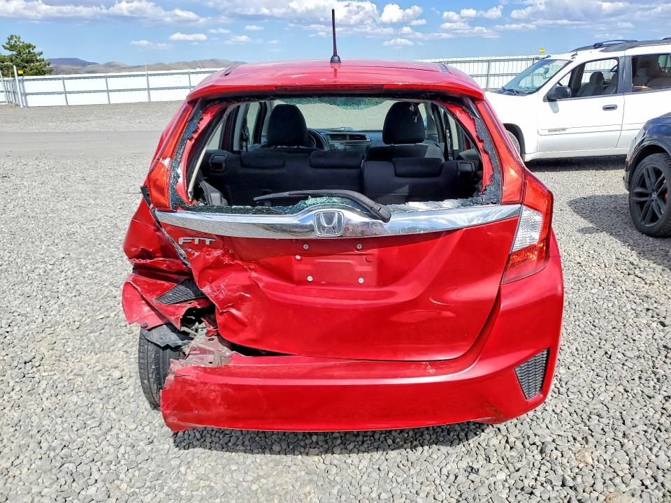 Продаж на аукціоні авто 2015 Honda Fit, vin: 3HGGK5H84FM713474, номер лоту: 54585336