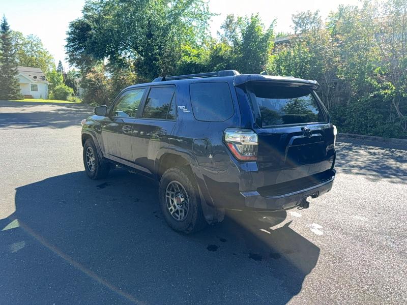 52969066 :رقم المزاد ، JTEBU5JR0L5751769 vin ، 2020 Toyota 4runner مزاد بيع