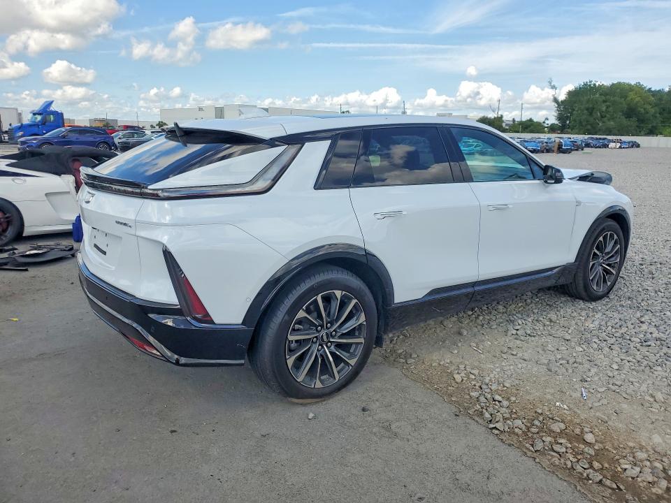 2026 Cadillac Lyriq მანქანა იყიდება აუქციონზე, vin: 1GYKPURL4TZ301616, აუქციონის ნომერი: 54662666